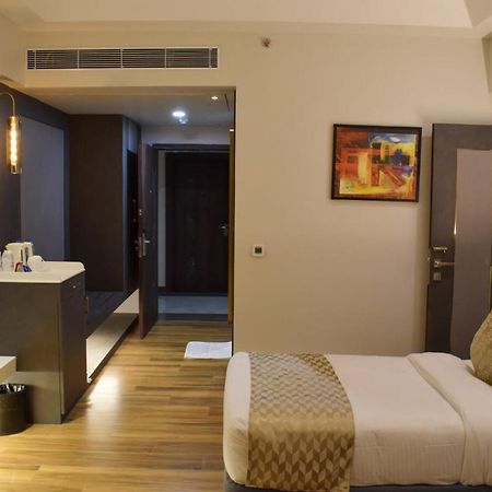 Tulip Inn Shravasti Bahraich Екстериор снимка