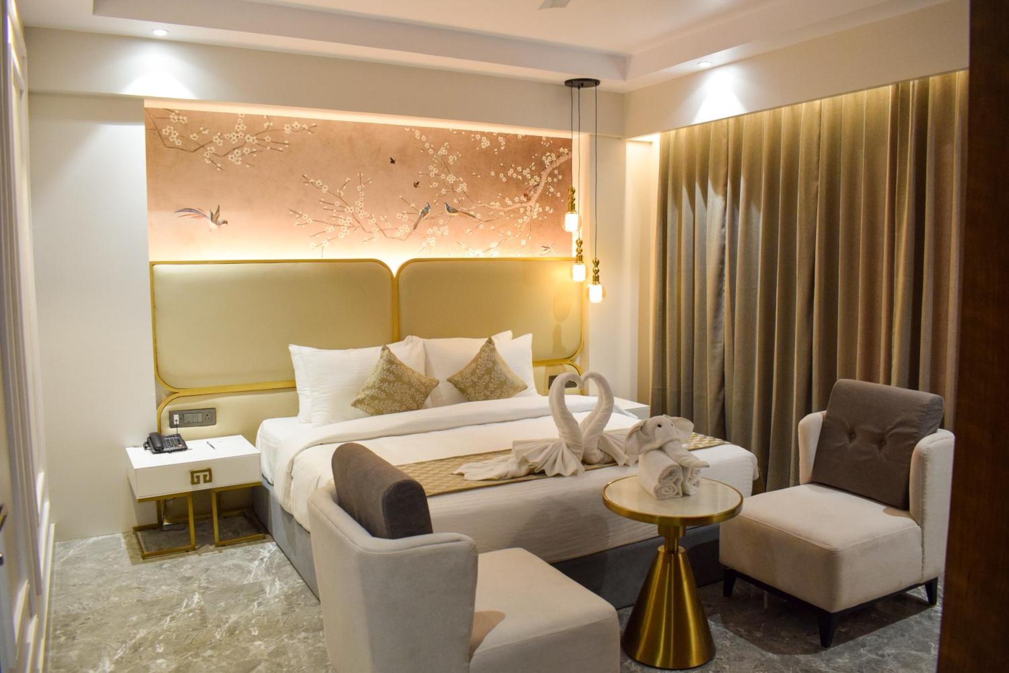 Tulip Inn Shravasti Bahraich Екстериор снимка